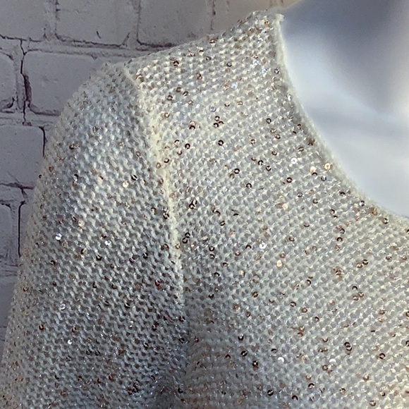 Marled Reunited Cream Sequin Embellished Chiffon Hem Long Sleeve Sweater Sz M - Picture 3 of 12
